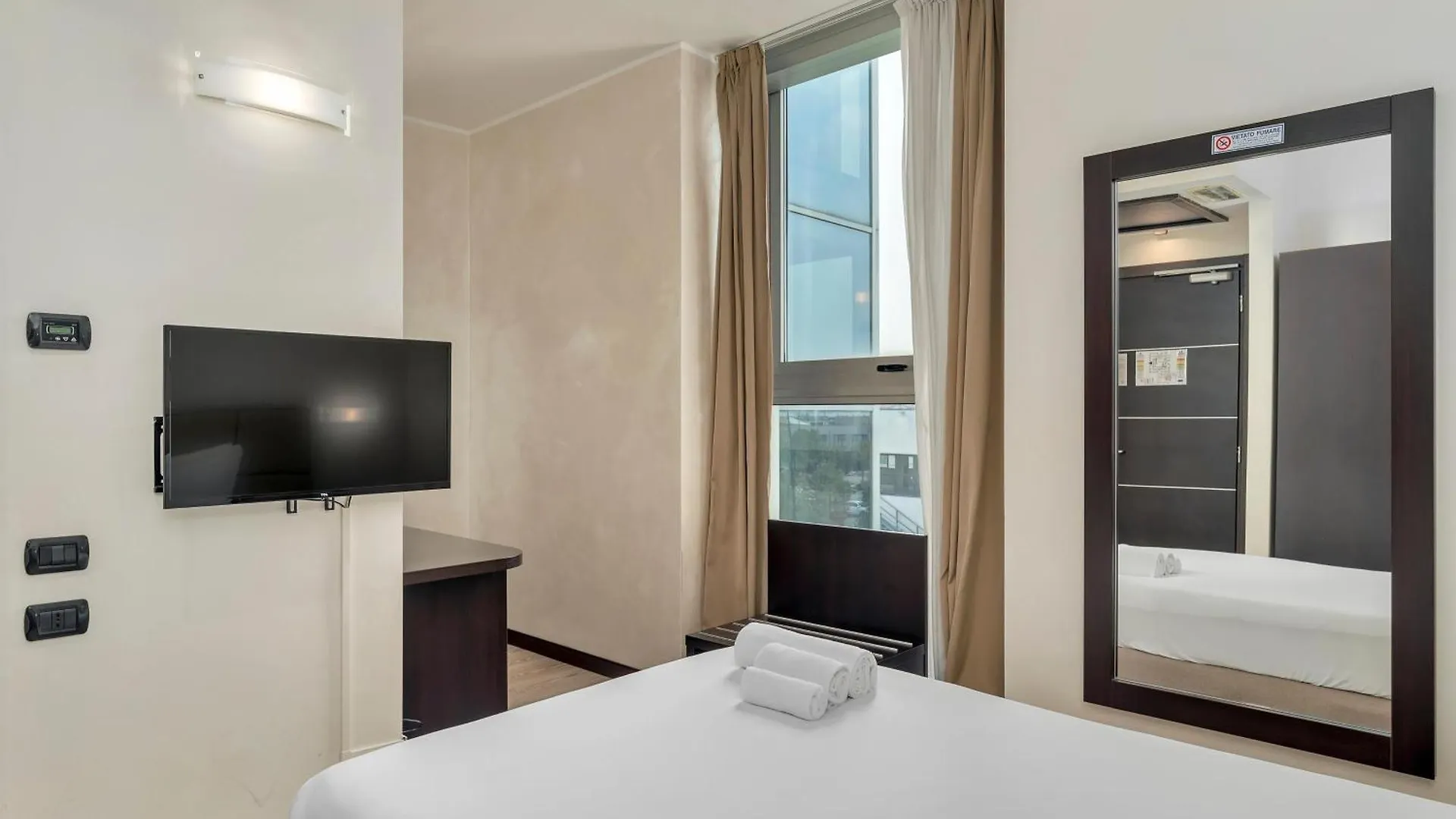 B&B Hotel Park Hotel Cassano Cassano D'adda 4*,  Italy