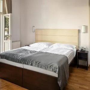 Otel Unique